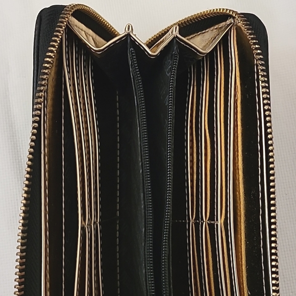 Steve Madden wallet - Picture 6 of 6